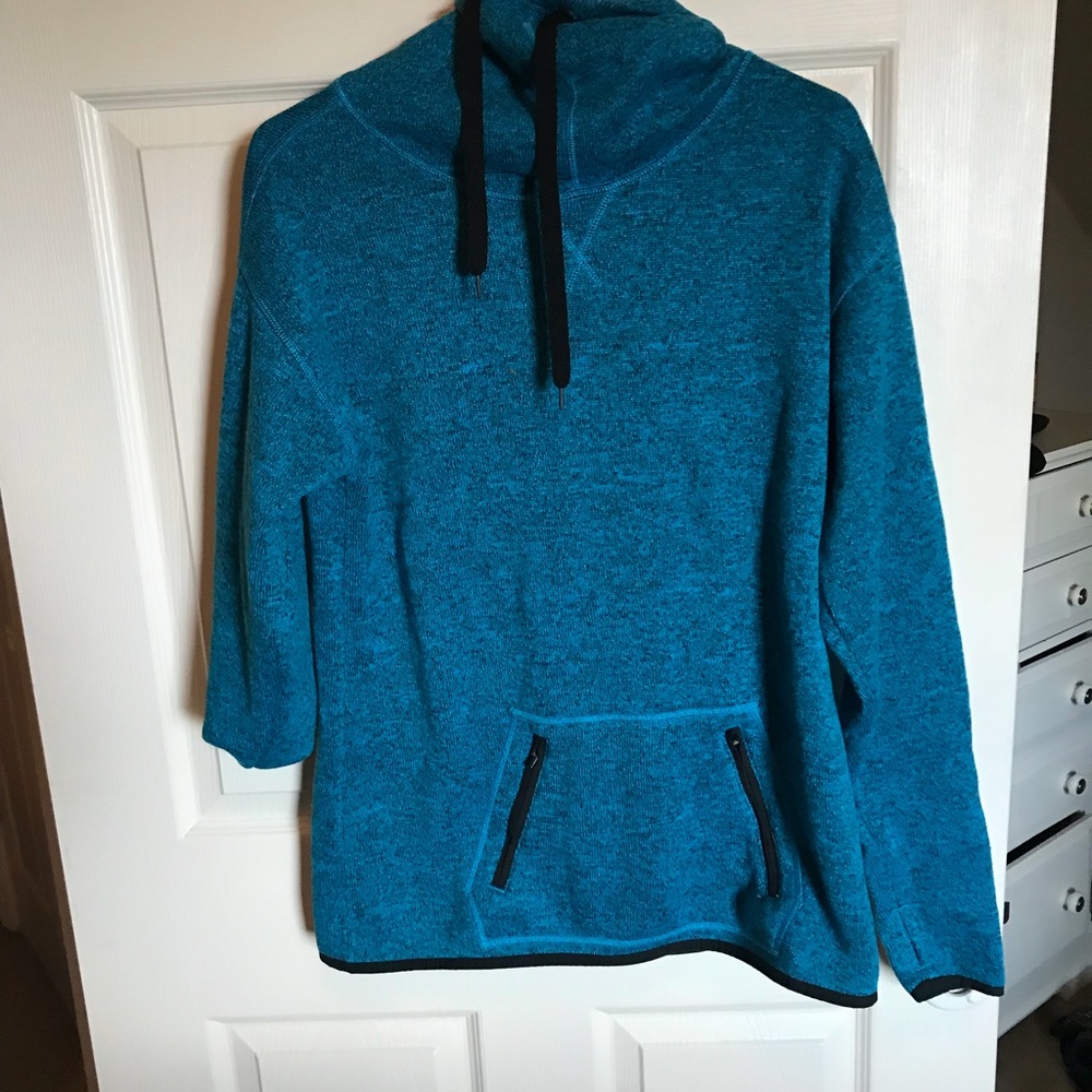 Champion sweatshirt with hood